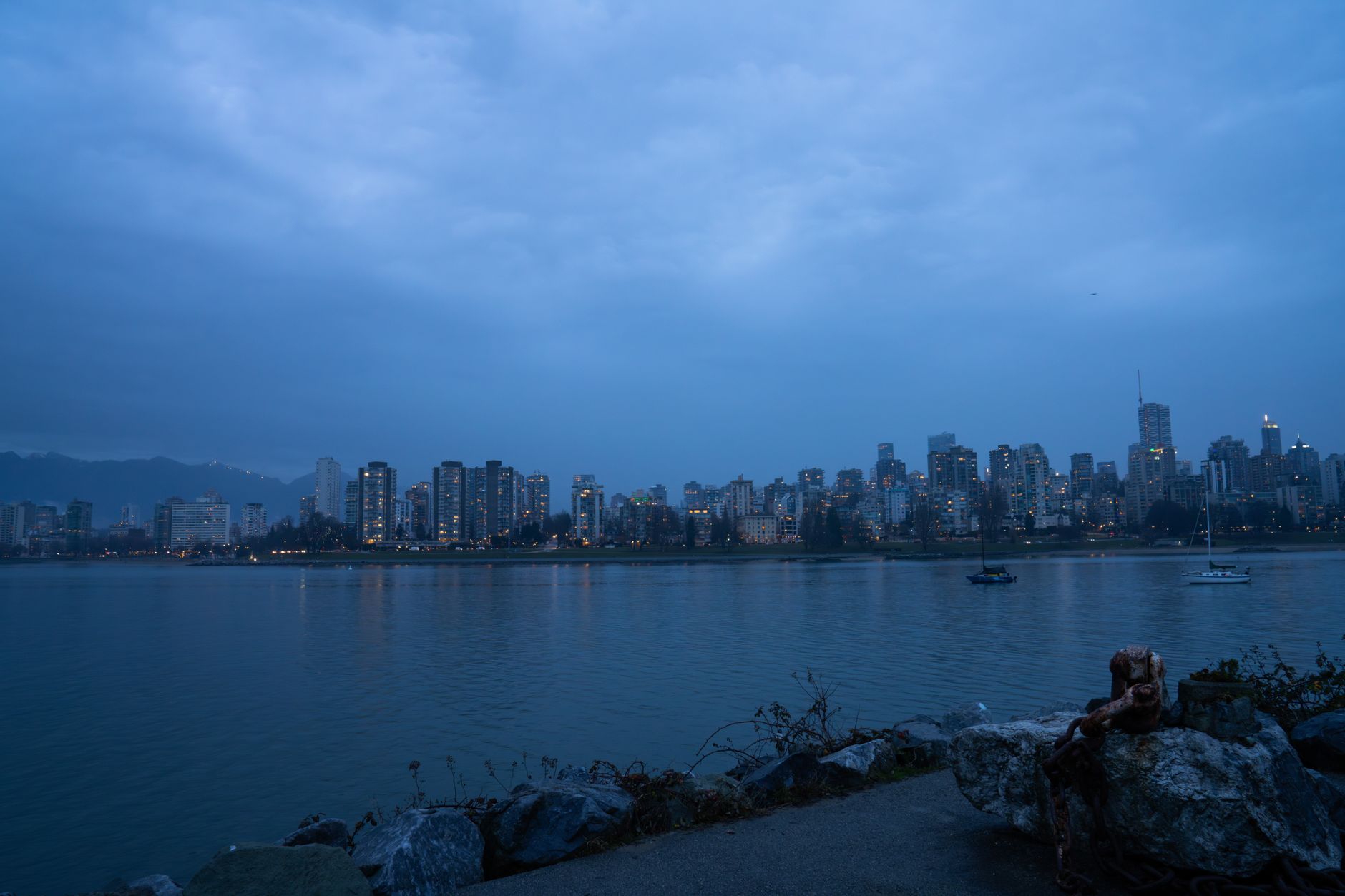 A Vancouver skyline view near the Arbutus Club's West Side grounds, home to twelve courts including indoor play