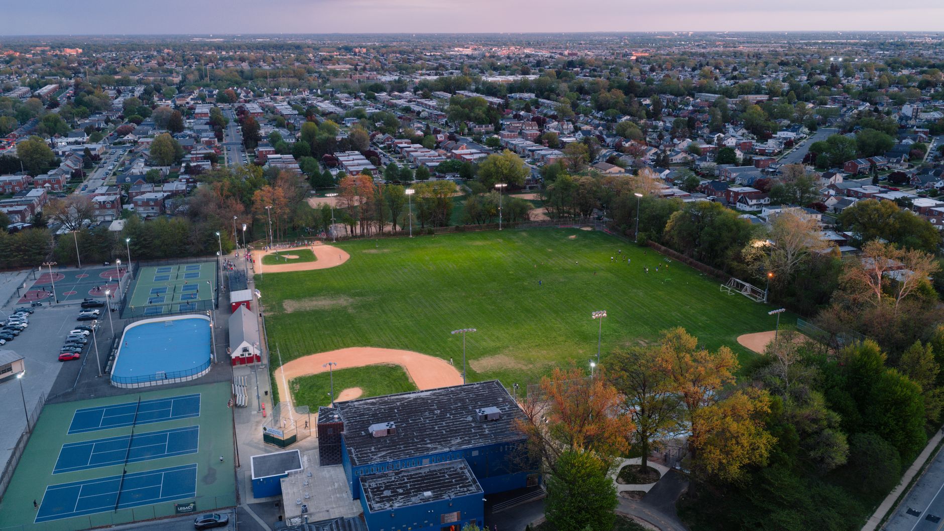 Suburban parkland in Richmond Hill, the setting around Newberry Park's tennis courts